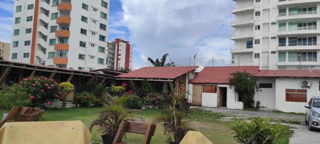 Caramba Hospedaje Hotel Tonsupa Ngoại thất bức ảnh