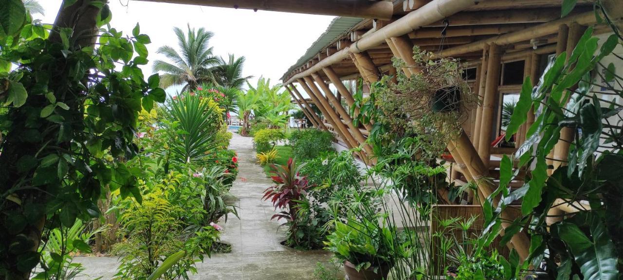 Caramba Hospedaje Hotel Tonsupa Ngoại thất bức ảnh