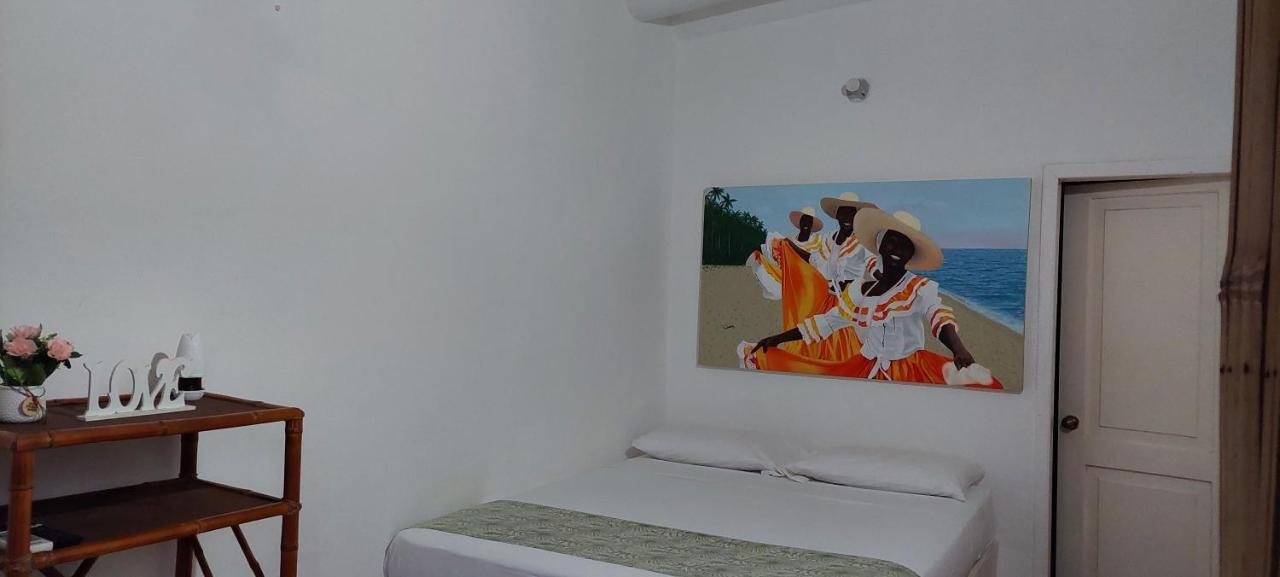 Caramba Hospedaje Hotel Tonsupa Ngoại thất bức ảnh